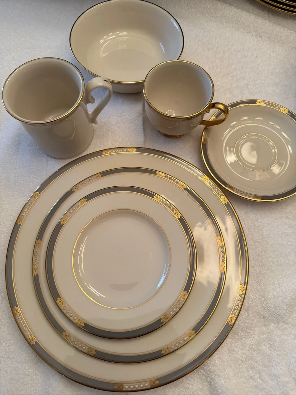 Lenox White Porcelain Plate from Presidential Collection